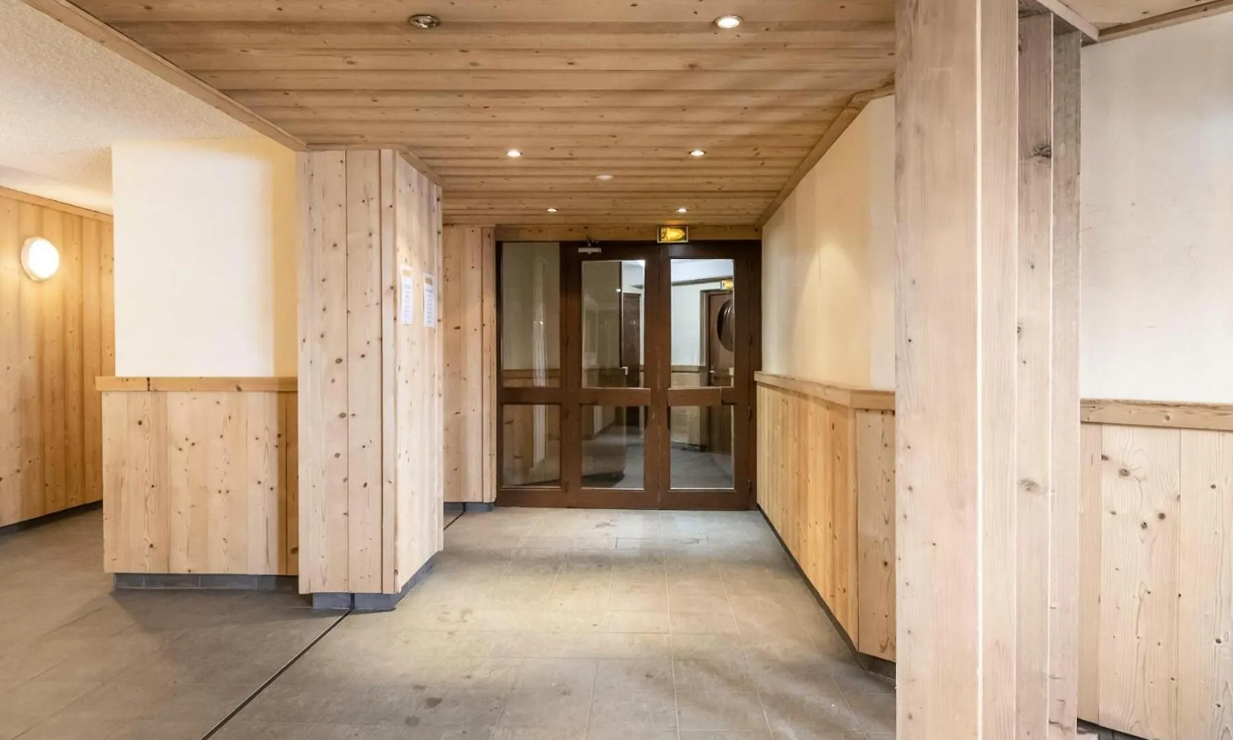 Residence Schuss - Val Thorens Location: Studio Cabine Pour 5 Personnes Dans Un Quartier Calme Mae-9036 0*,  法国