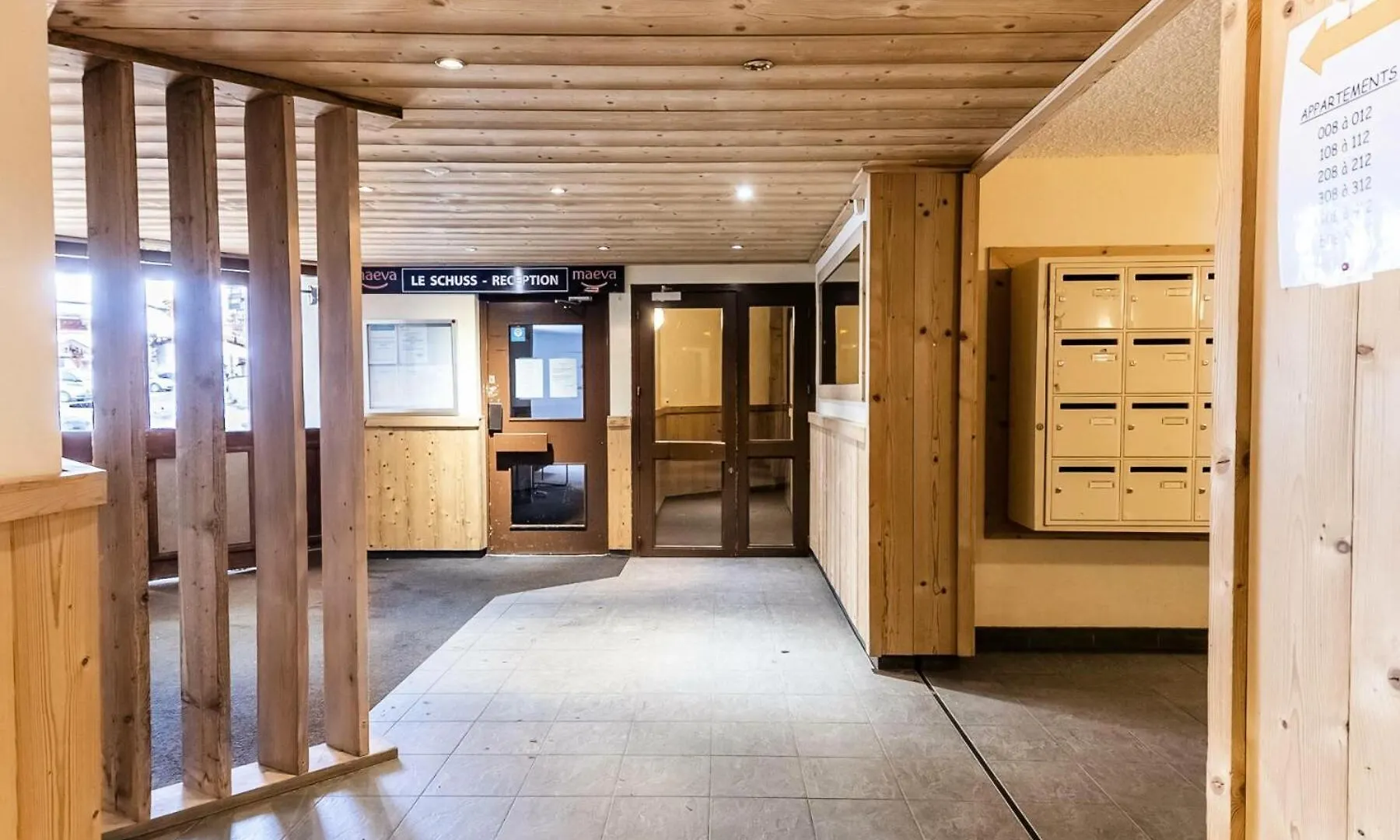 Residence Schuss - Val Thorens Location: Studio Cabine Pour 5 Personnes Dans Un Quartier Calme Mae-9036 0*,